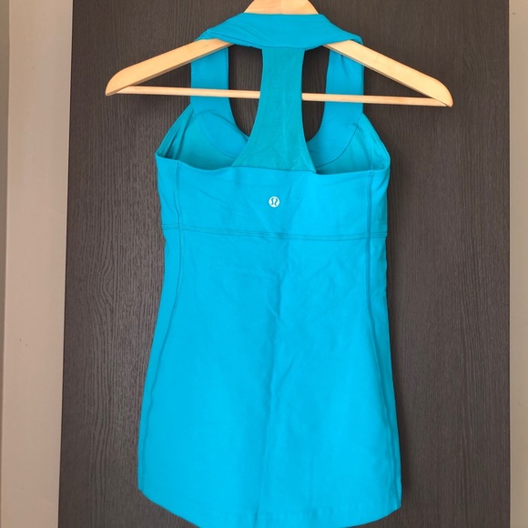 Lululemon Workout Tank Top - Picture 2 of 2